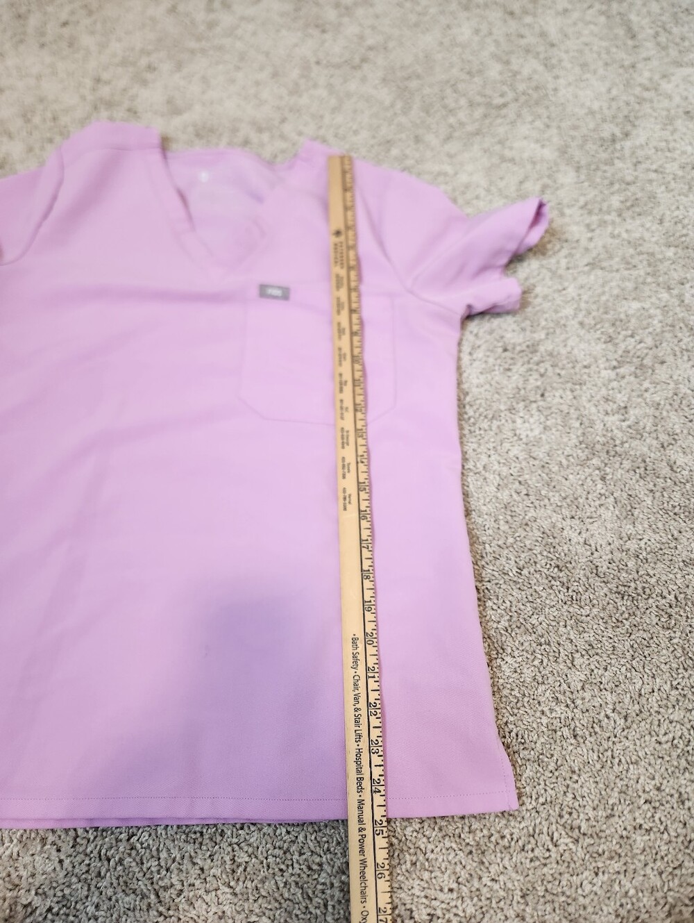 FIGS Catarina One-Pocket Scrub Top In Lavender Haze Size Small - Picture 6 of 6